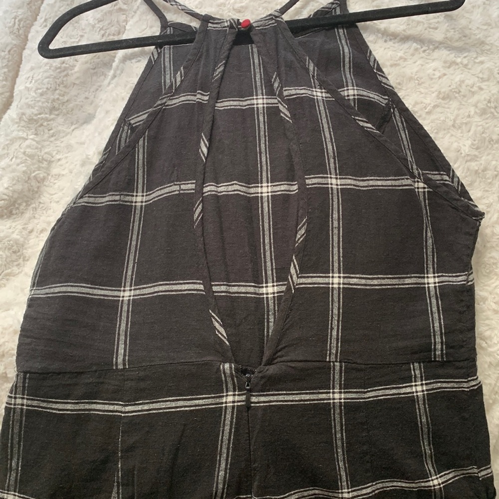 Urban Outfitters Black & White Jumpsuit - Picture 3 of 7
